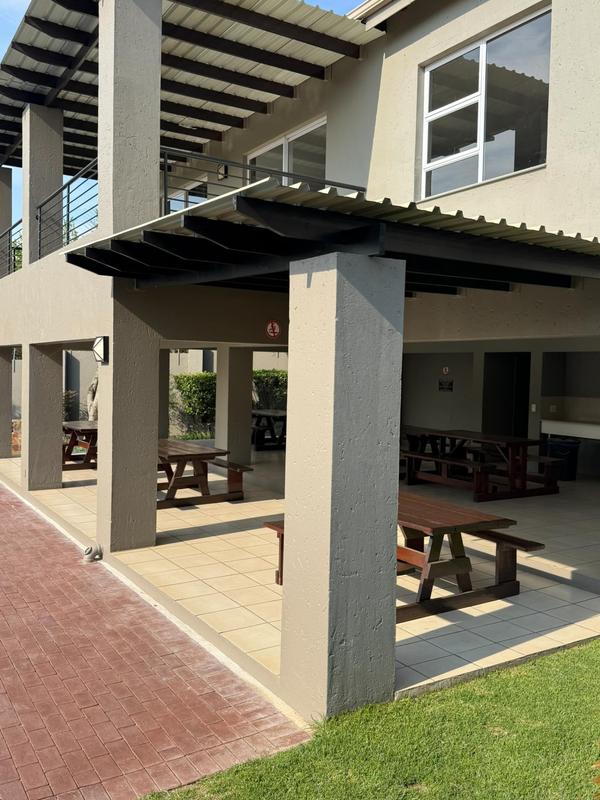 1 Bedroom Property for Sale in Bryanston Gauteng
