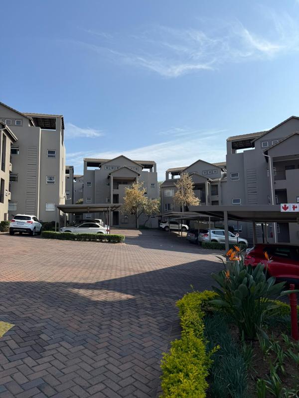 1 Bedroom Property for Sale in Bryanston Gauteng