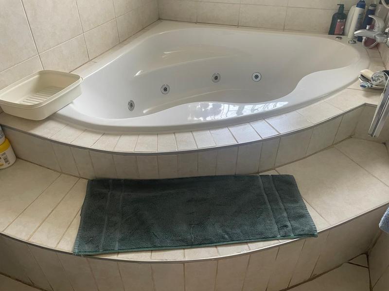 To Let 4 Bedroom Property for Rent in Linksfield Gauteng