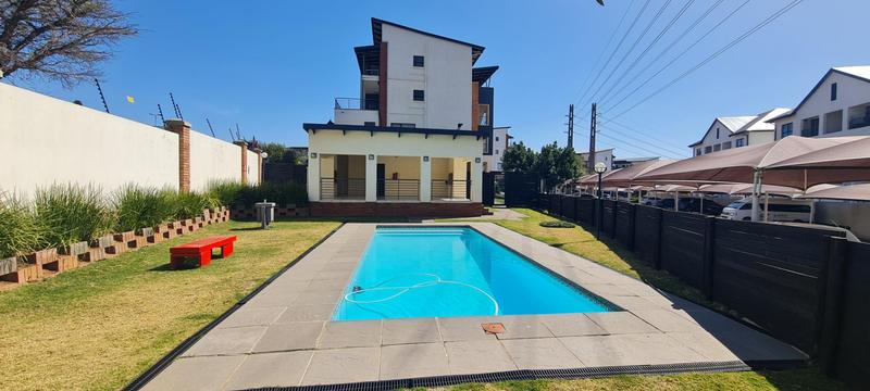 To Let 2 Bedroom Property for Rent in Greenstone Hill Gauteng