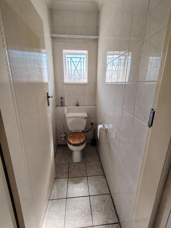 3 Bedroom Property for Sale in Dawnview Gauteng