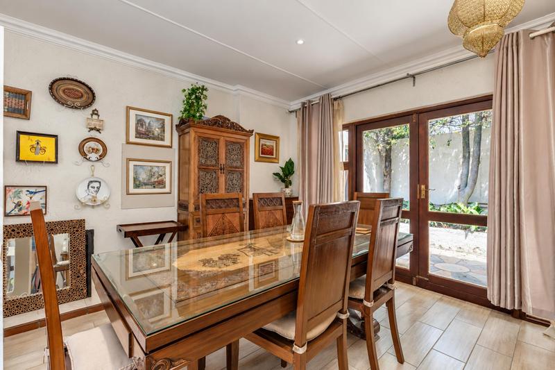 To Let 4 Bedroom Property for Rent in Fourways Gardens Gauteng
