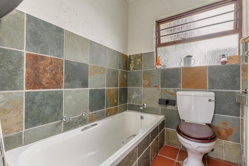 To Let 4 Bedroom Property for Rent in Fourways Gardens Gauteng