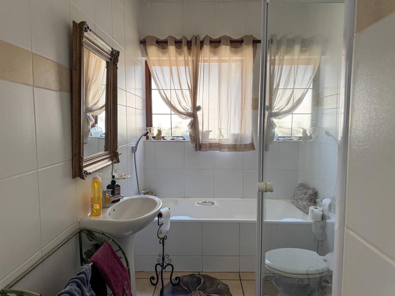 3 Bedroom Property for Sale in Midstream Estate Gauteng