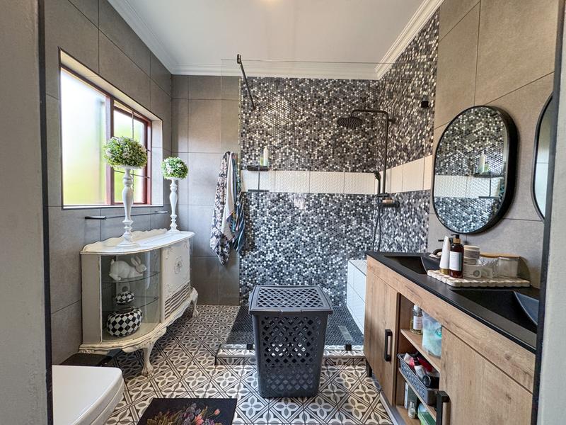 3 Bedroom Property for Sale in Midstream Estate Gauteng