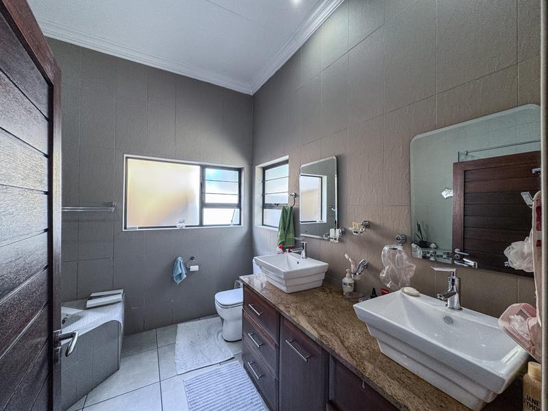 3 Bedroom Property for Sale in Midstream Estate Gauteng