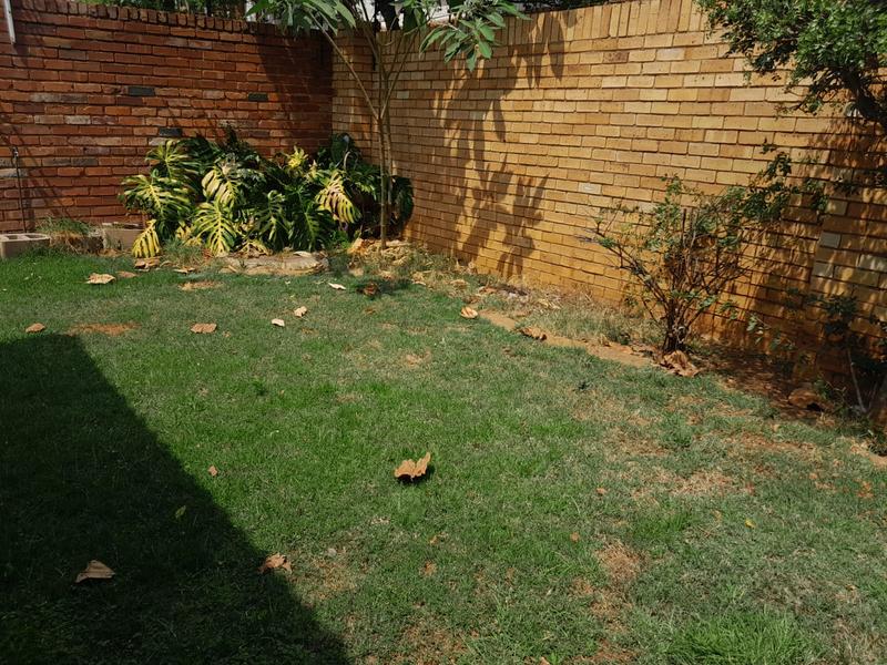 To Let 2 Bedroom Property for Rent in Montana Park Gauteng