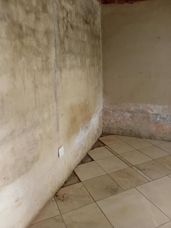 5 Bedroom Property for Sale in Drieziek Gauteng