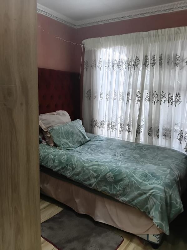 5 Bedroom Property for Sale in Goudrand Gauteng