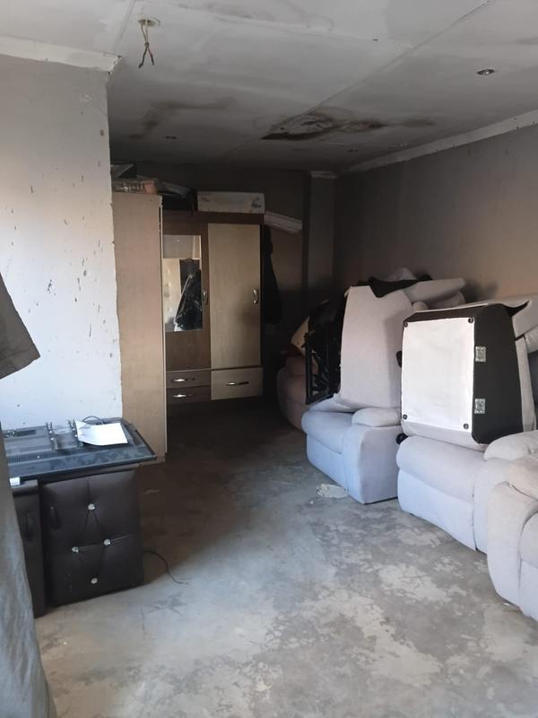 5 Bedroom Property for Sale in Goudrand Gauteng
