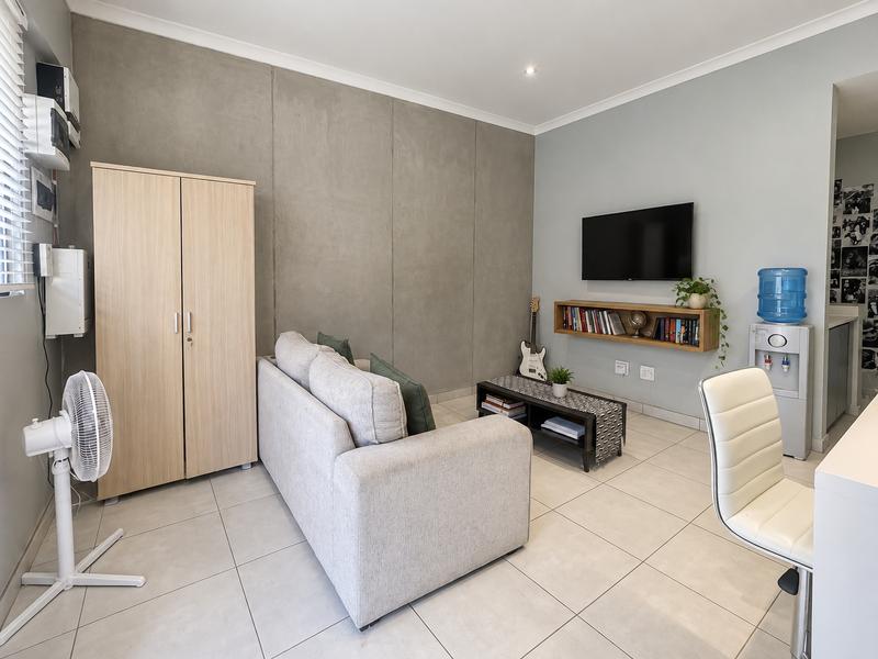 2 Bedroom Property for Sale in Brooklyn Gauteng