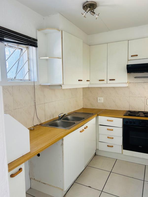 To Let 2 Bedroom Property for Rent in Mulbarton Gauteng