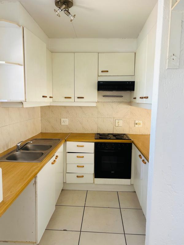 To Let 2 Bedroom Property for Rent in Mulbarton Gauteng