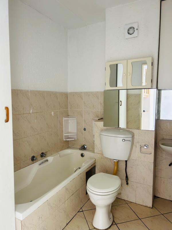 To Let 2 Bedroom Property for Rent in Mulbarton Gauteng