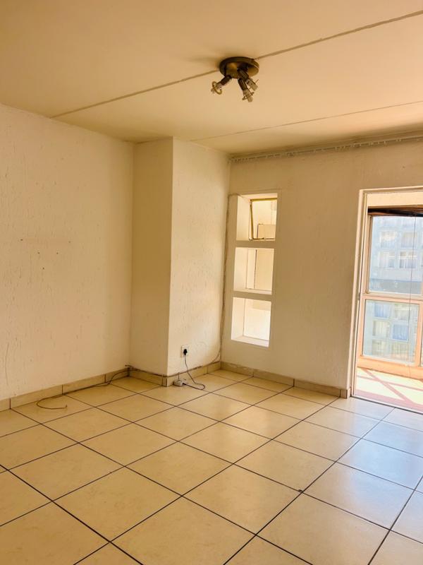 To Let 2 Bedroom Property for Rent in Mulbarton Gauteng