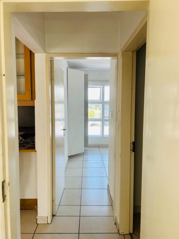 To Let 2 Bedroom Property for Rent in Mulbarton Gauteng