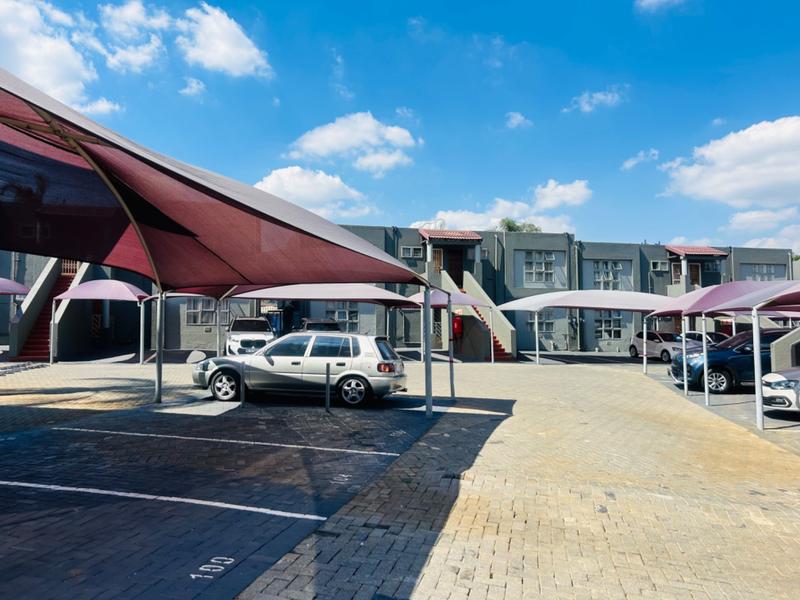 To Let 2 Bedroom Property for Rent in Mulbarton Gauteng