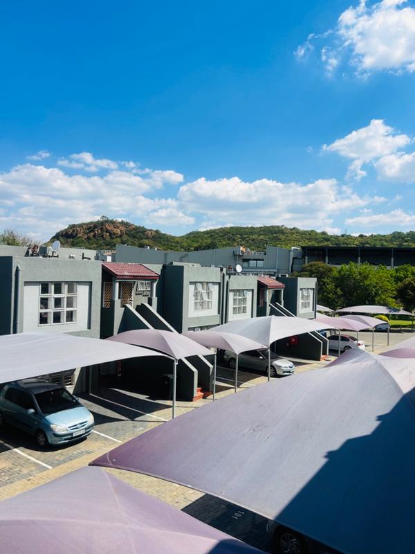 To Let 2 Bedroom Property for Rent in Mulbarton Gauteng