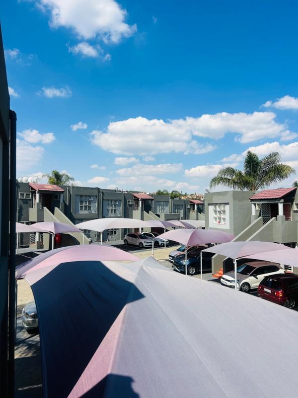 To Let 2 Bedroom Property for Rent in Mulbarton Gauteng