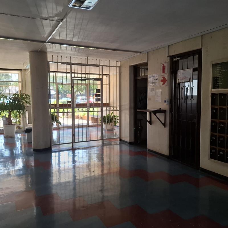 2 Bedroom Property for Sale in Florida Gauteng