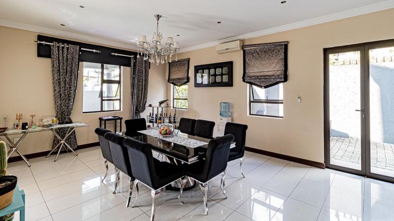 5 Bedroom Property for Sale in Woodmead Gauteng