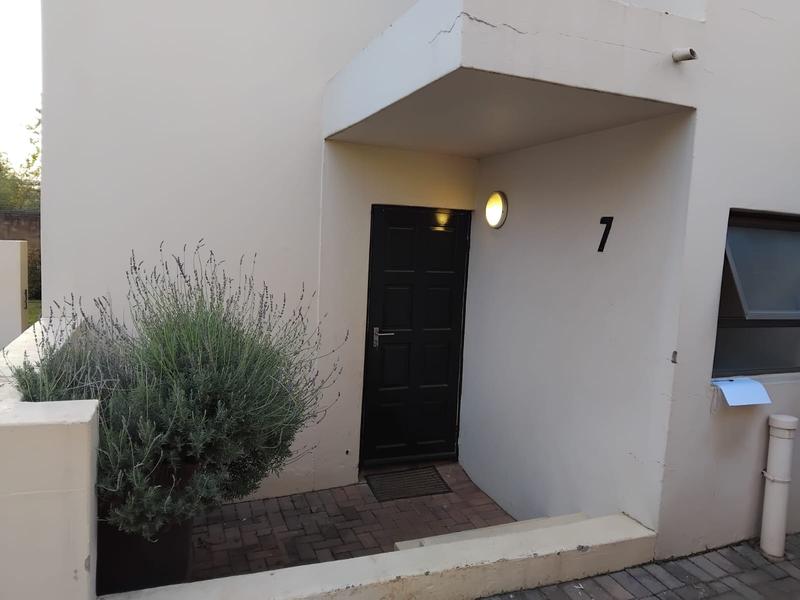 To Let 3 Bedroom Property for Rent in Fourways Gauteng