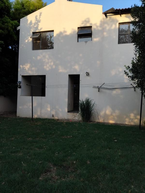 To Let 3 Bedroom Property for Rent in Fourways Gauteng