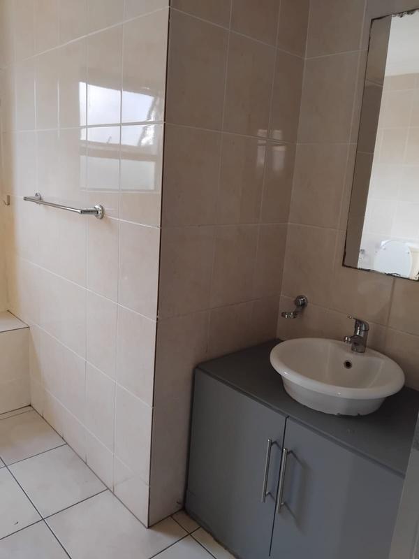 To Let 3 Bedroom Property for Rent in Fourways Gauteng