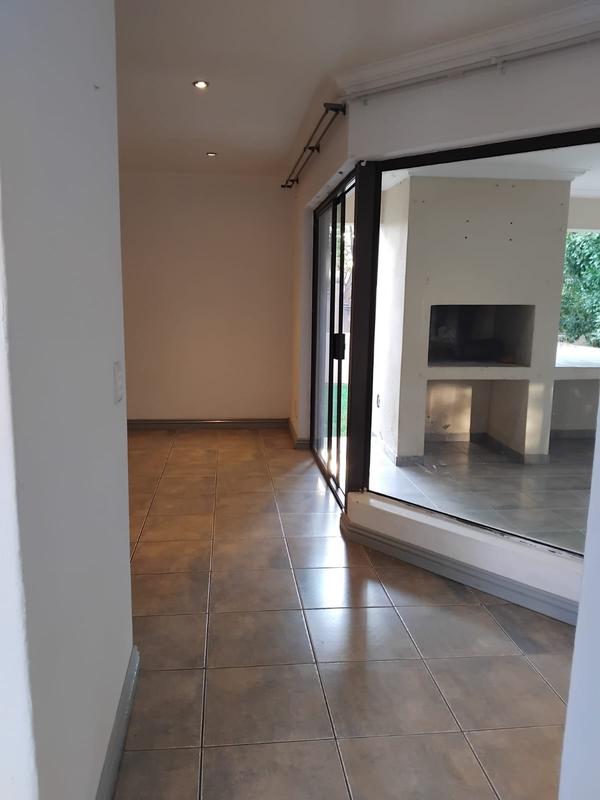 To Let 3 Bedroom Property for Rent in Fourways Gauteng