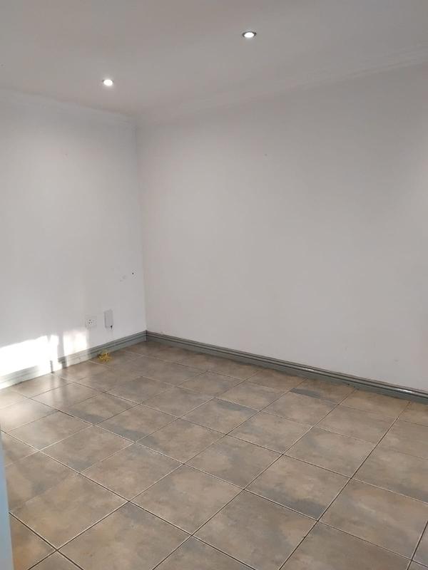 To Let 3 Bedroom Property for Rent in Fourways Gauteng