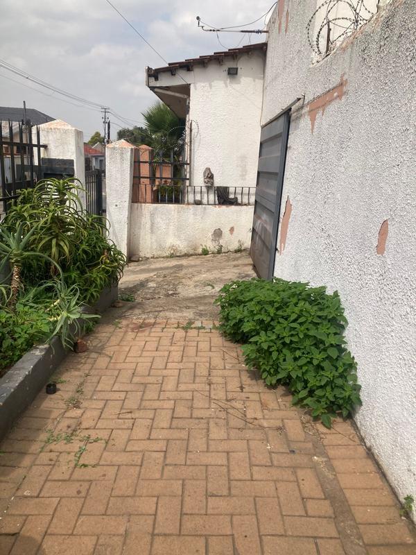 3 Bedroom Property for Sale in Bezuidenhout Valley Gauteng