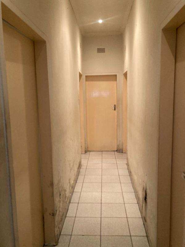 3 Bedroom Property for Sale in Bezuidenhout Valley Gauteng