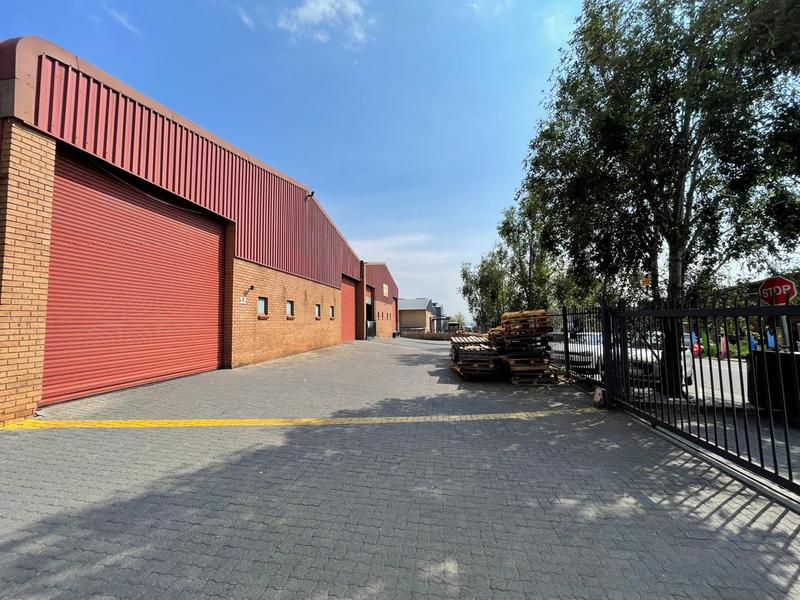 To Let Commercial Property for Rent in Rooihuiskraal Gauteng