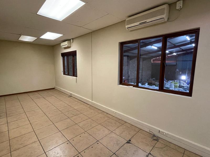 To Let Commercial Property for Rent in Rooihuiskraal Gauteng