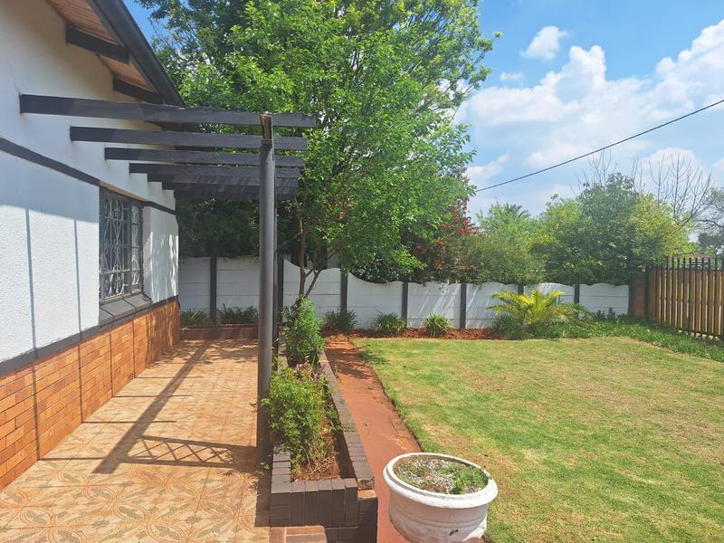 3 Bedroom Property for Sale in Dalview Gauteng