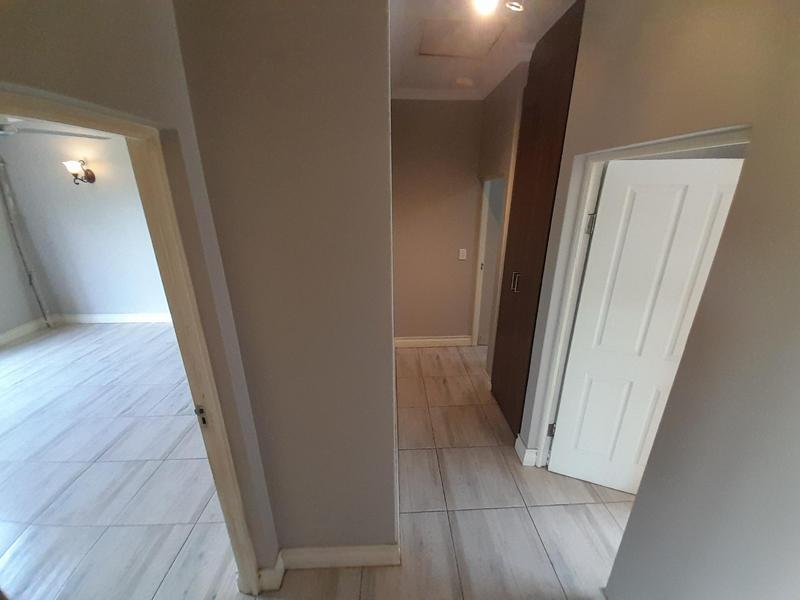 2 Bedroom Property for Sale in Zwavelpoort Gauteng