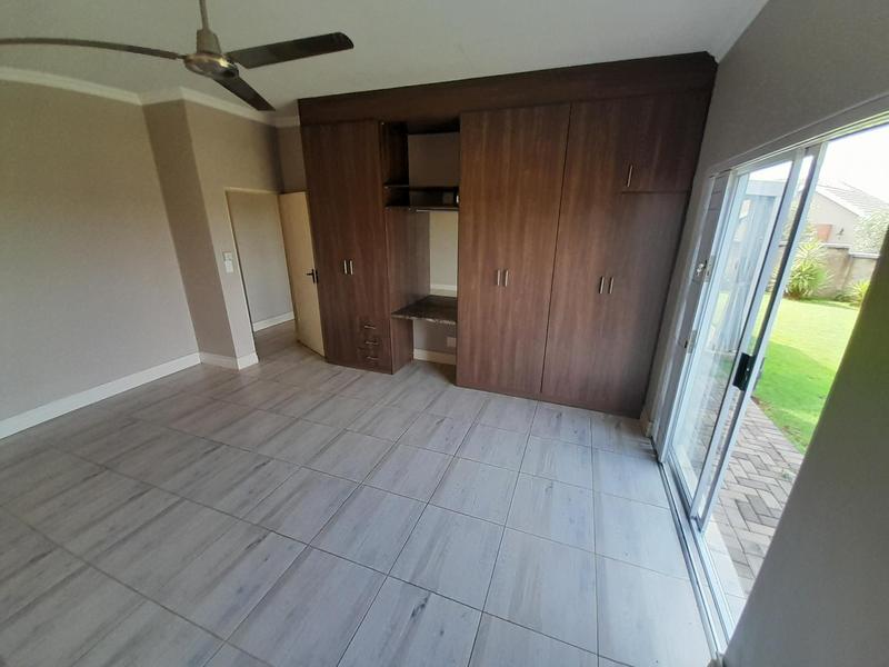 2 Bedroom Property for Sale in Zwavelpoort Gauteng