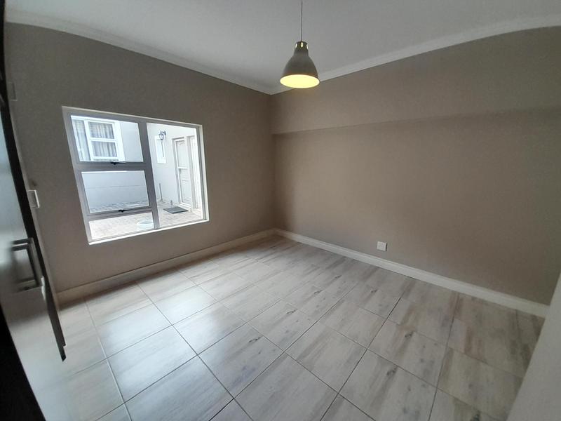 2 Bedroom Property for Sale in Zwavelpoort Gauteng