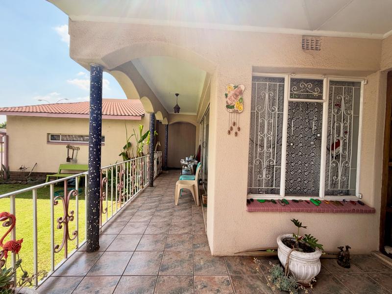 3 Bedroom Property for Sale in Vanderbijlpark SE 7 Gauteng