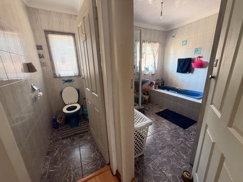 3 Bedroom Property for Sale in Vanderbijlpark SE 7 Gauteng