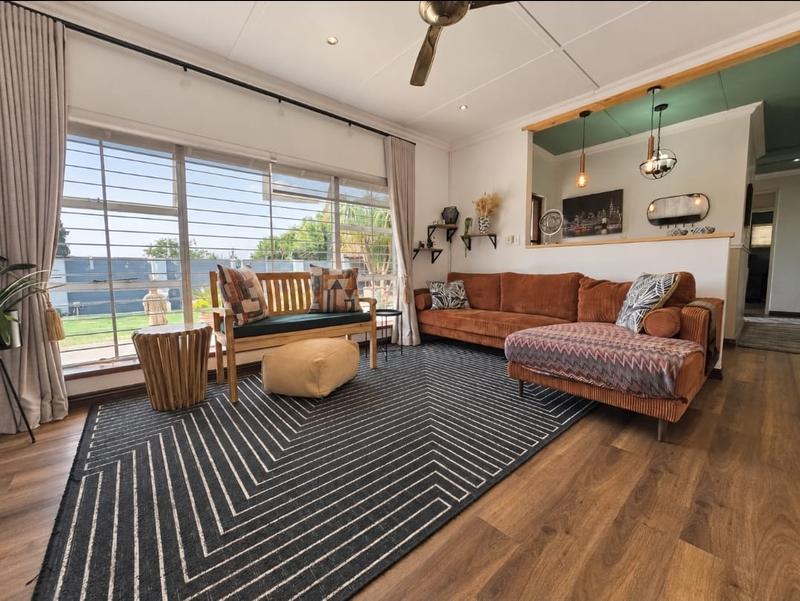 2 Bedroom Property for Sale in Raceview Gauteng