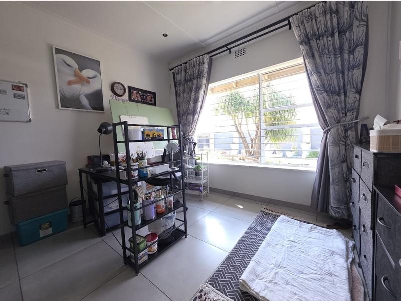 2 Bedroom Property for Sale in Raceview Gauteng
