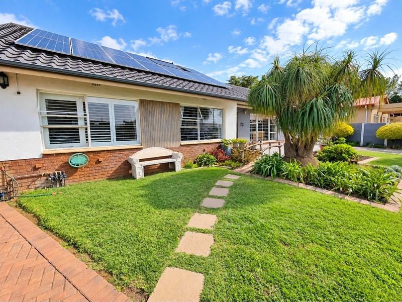 2 Bedroom Property for Sale in Raceview Gauteng