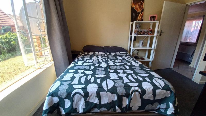 To Let 2 Bedroom Property for Rent in Rooihuiskraal North Gauteng