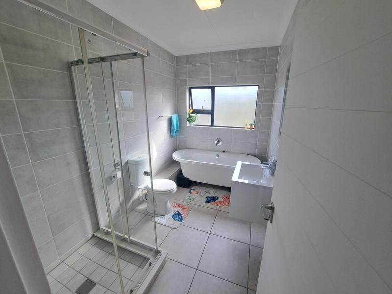 To Let 2 Bedroom Property for Rent in Blyde Riverwalk Estate Gauteng