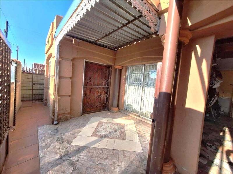 3 Bedroom Property for Sale in Daveyton Gauteng