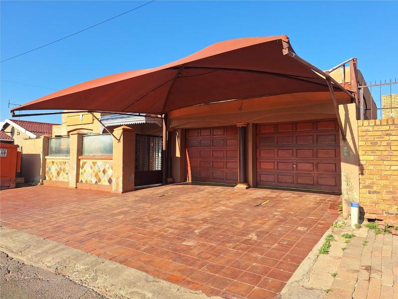 3 Bedroom Property for Sale in Daveyton Gauteng