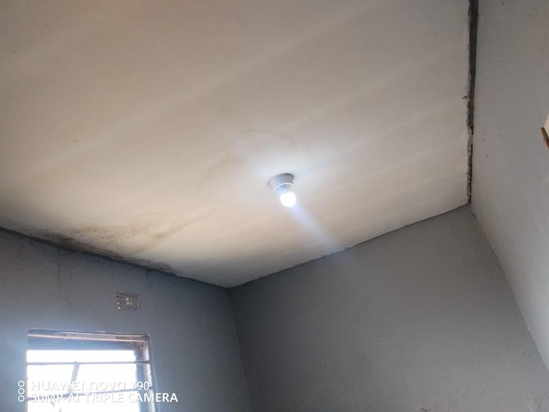 2 Bedroom Property for Sale in Katlehong South Gauteng