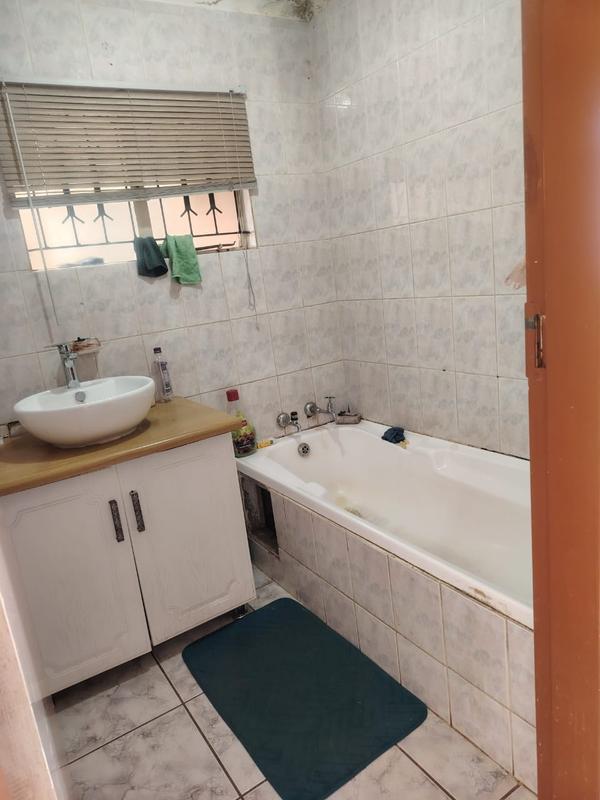 3 Bedroom Property for Sale in Leboeng Gauteng