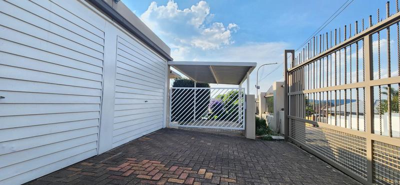 4 Bedroom Property for Sale in Kensington Gauteng
